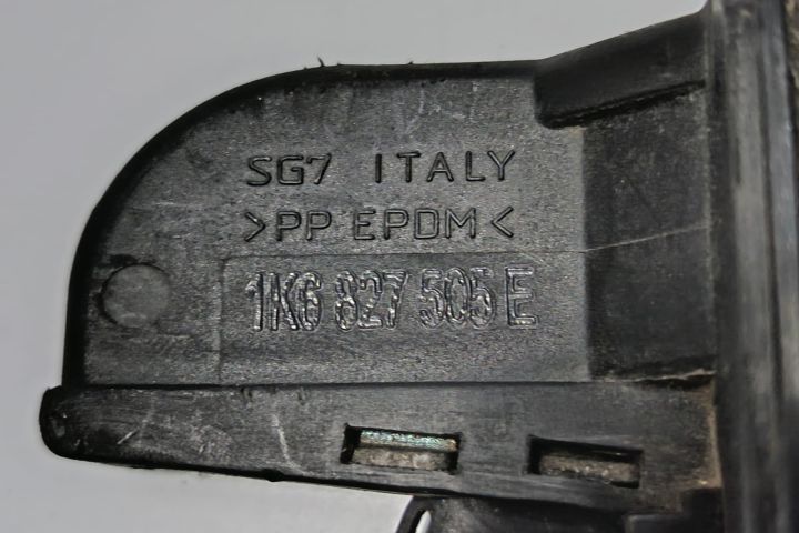 Broasca haion Combi 1K6827505E Volkswagen VW Golf a 5-a generatie ser