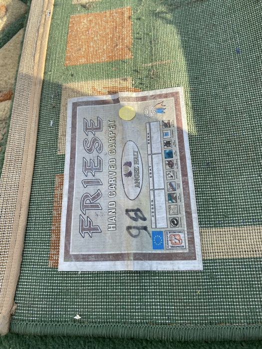 Продам  зеленый ковер  !!!