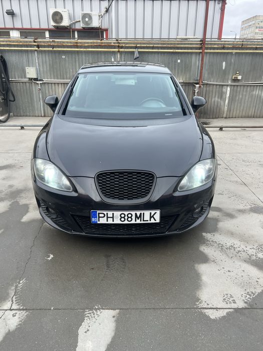 Seat Leon  hatchback 2011