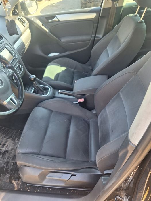 VOLKSWAGEN Golf 2012 — imagine 3