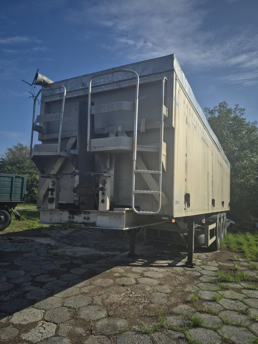 Vand semiremorcă cereale