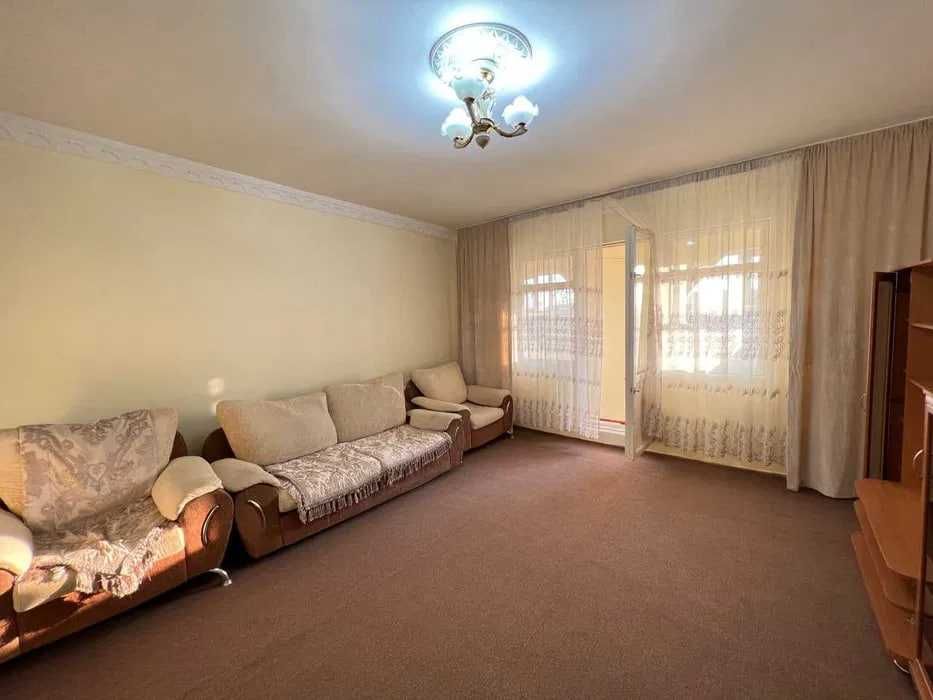 СРОЧНО !! Продается квартира в Яшнабаде 1/5/9 ( 42 кв/м ) Авиасозлар 1