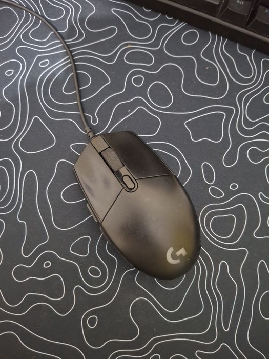 Продам игровую мышку logitech G102