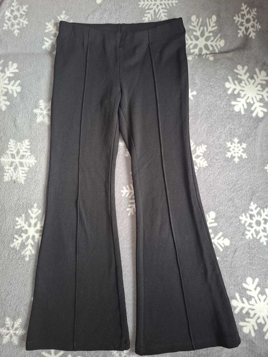 Pantaloni evazati HM pentru fetite marimea 134