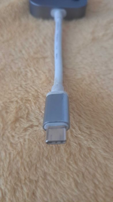 Hub adaptor USB C - HDMI, 3 x USB 3.1, 1 x USB C