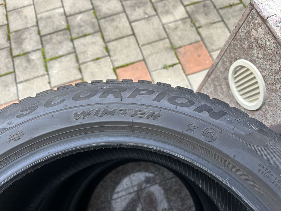 Set 4 anvelope de iarna BMW X5 / X6 * Pirelli runflat 275/45/20