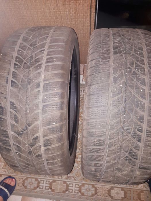 Vand 2 anvelope fara jante M+S 265.40R20