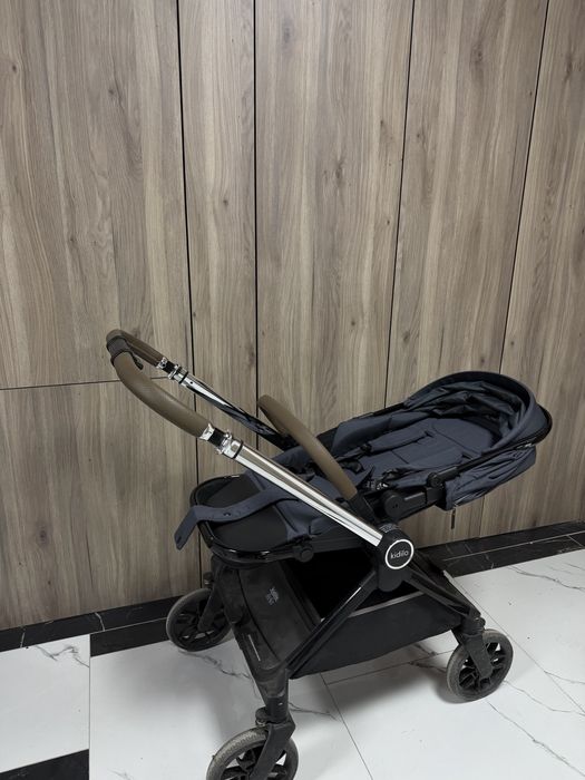 Продам коляску Kidilo