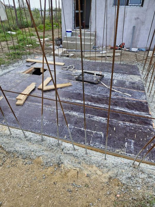 Alte Produse și Lucrări de Construcții-Izolații Exterioare, Fațade și Garduri