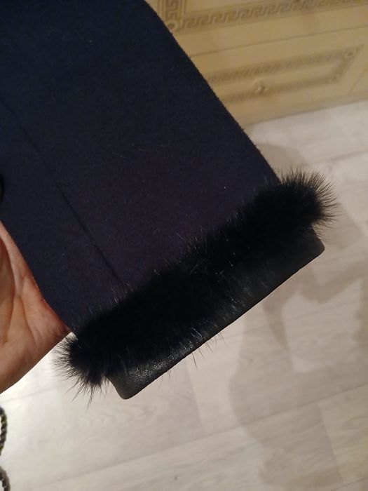 Пальто с натуральным мехом