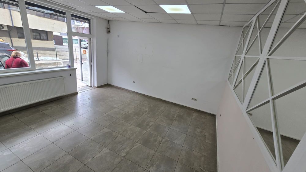 Spatiu comercial de inchiriat in Militari Residence