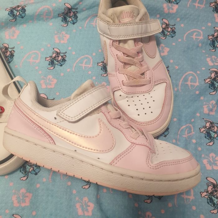 Adidasi fetite impecabili