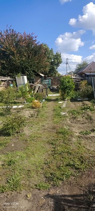 Продам в центре, под стройку