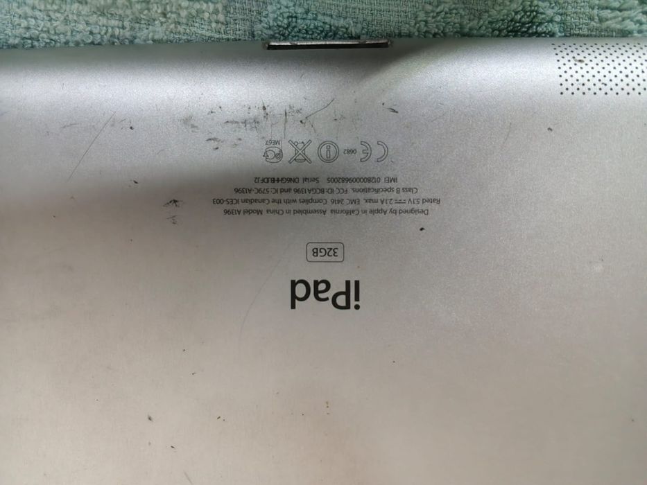 Продам aipad и Айфон se на з/ч