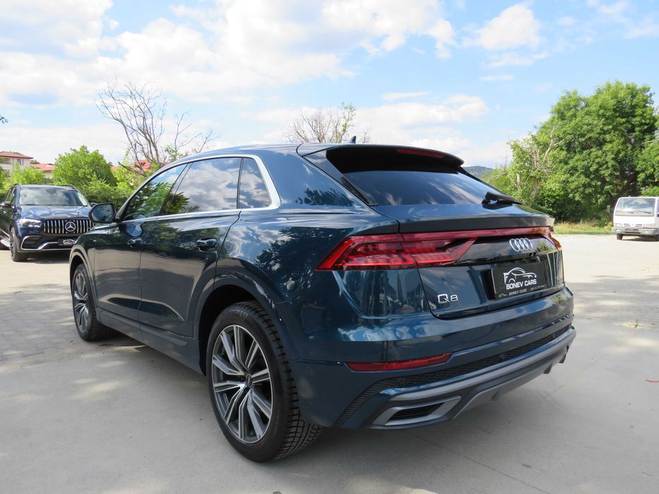 Audi Q8 50TDI S-Line Matrix