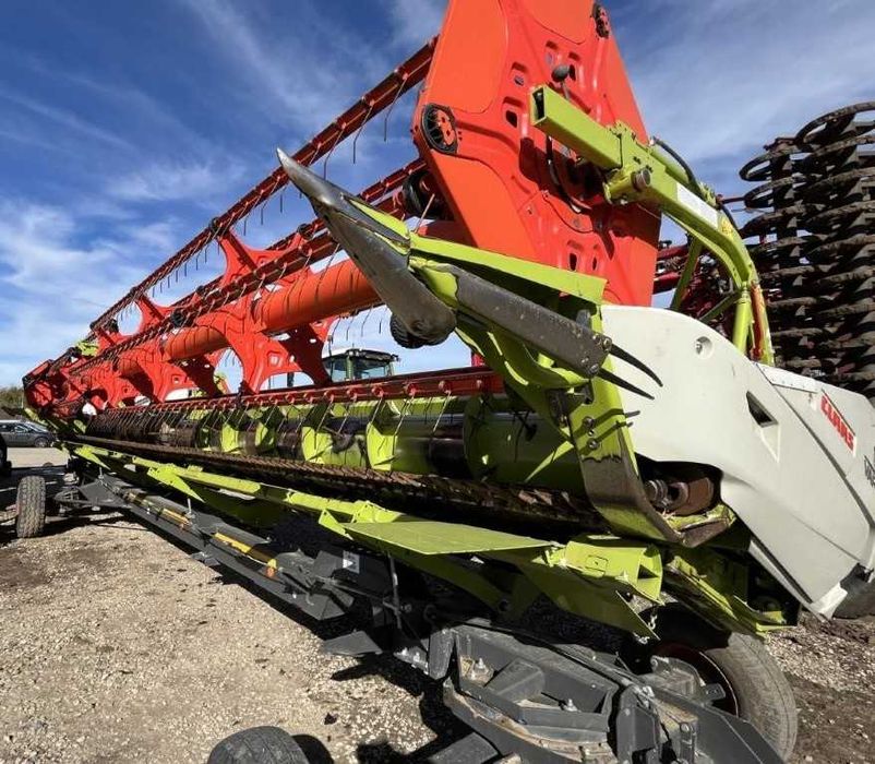 Combina CLAAS Lexion 8700 Terra Trac 4X4