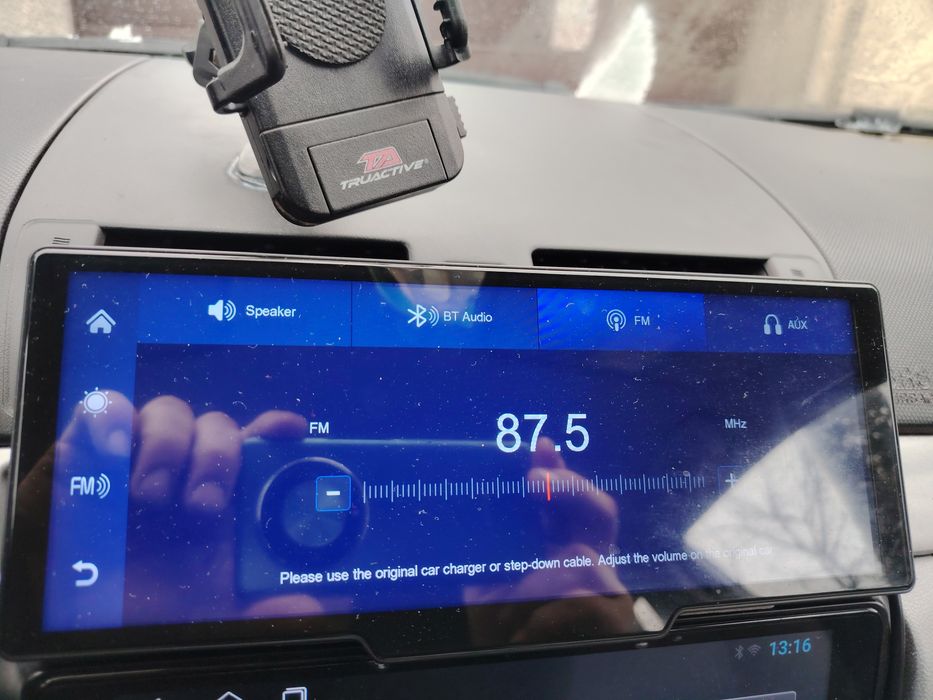 Carplay auto miusic pleier etc