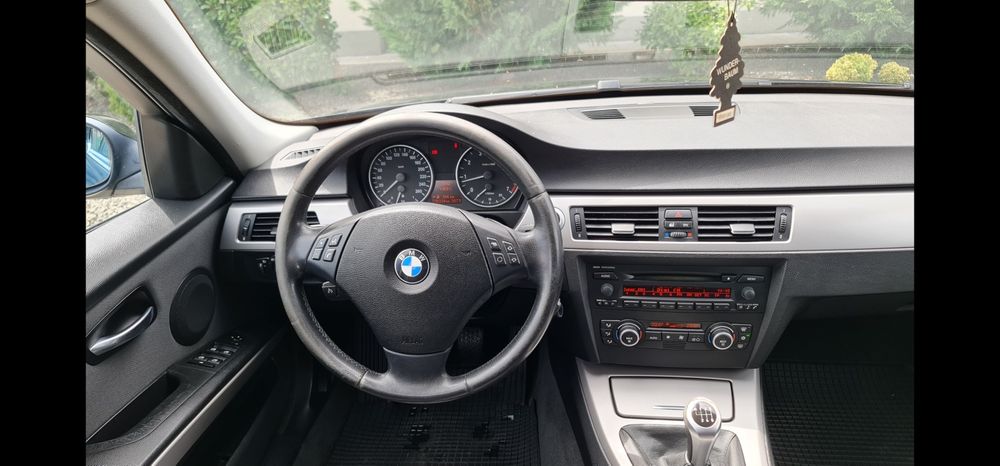 Vând / Schimb Bmw E 91 318i