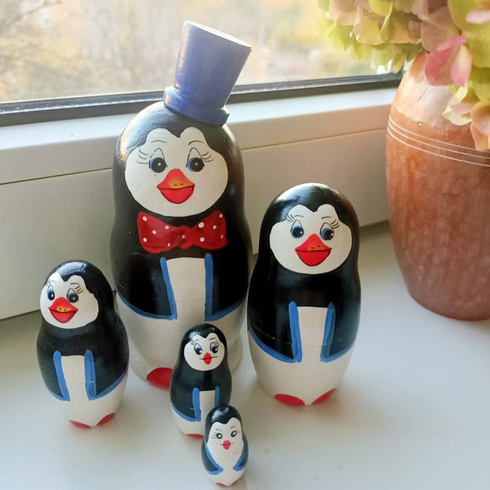 64.99 lei Matrioska 5 Pinguini Jucarii Montessori