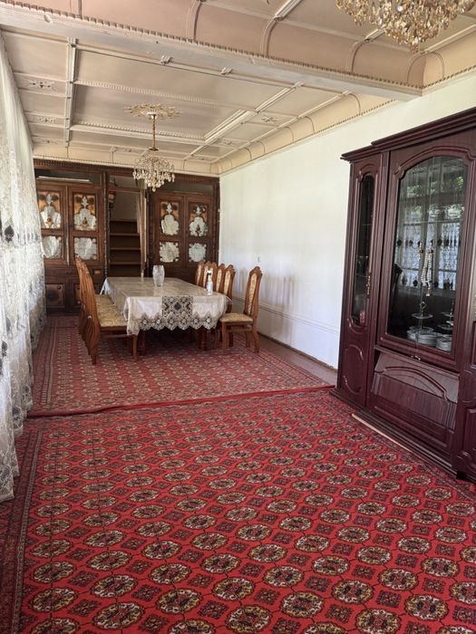 Назарбек участок 10 комнат Срочно!!!