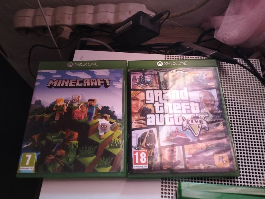 Vind Xbox one s stare bună
