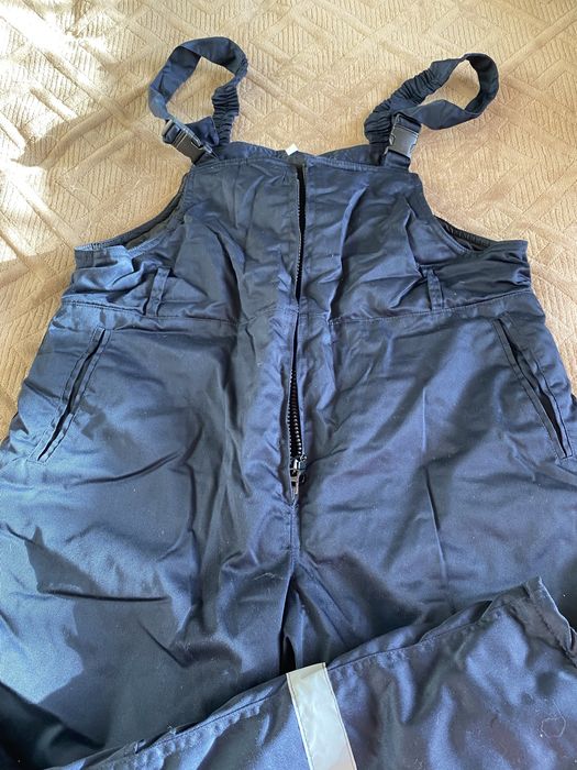 Новый рабочий теплый комбенезон