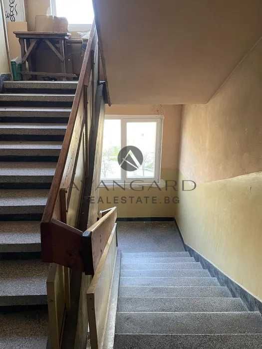 Продава се Двустаен апартамент в Пловдив, Кючук Париж - 83 кв.м за 1428 €/кв.м - Снимка #15