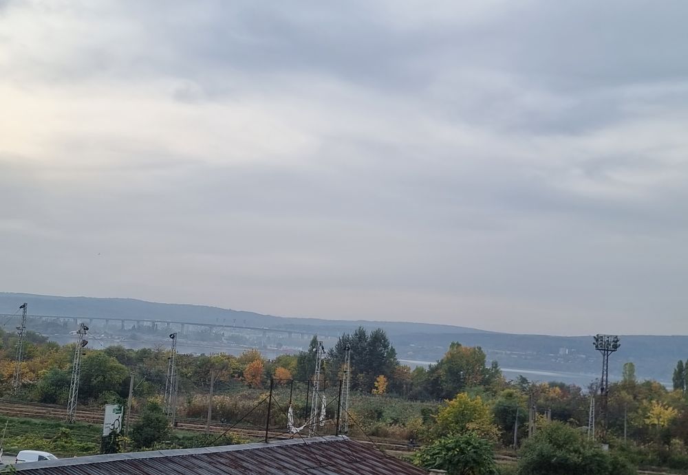 Дава се под наем Едностаен апартамент в Варна, Западна промишлена зона - 25 кв.м за 60000 € - Снимка #5