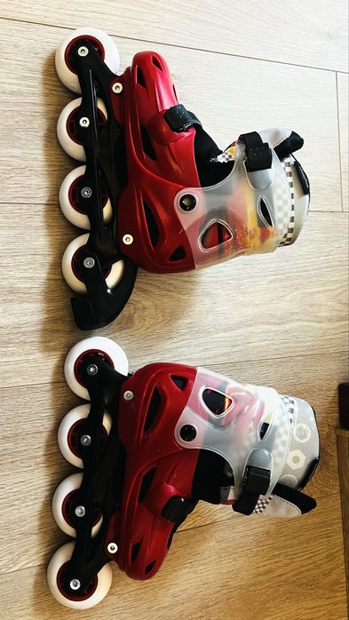 Vand role - colectia CARS - produsul este nou