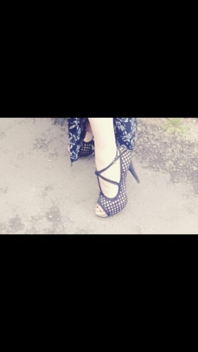 Туфли женские на каблуке