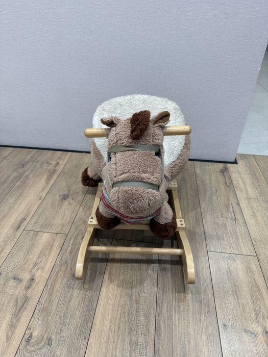 Продам качалку лошадку