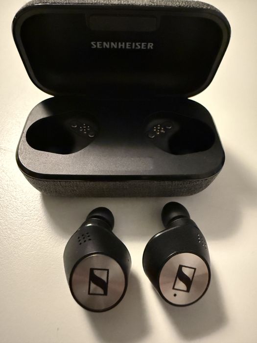 Casti senheiser ca si noi