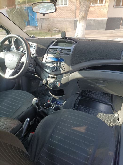 oq Spark sotiladi 2013 yil