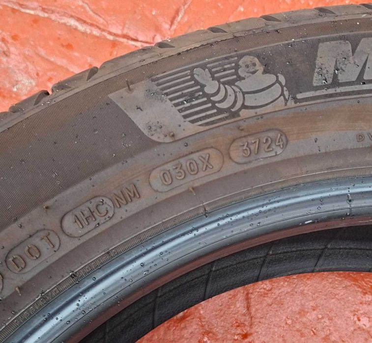 Set anvelope 4 bucati mai putin de 500km, Michelin Primacy 235/50r19