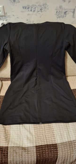 Продам платья в хорошего качества.