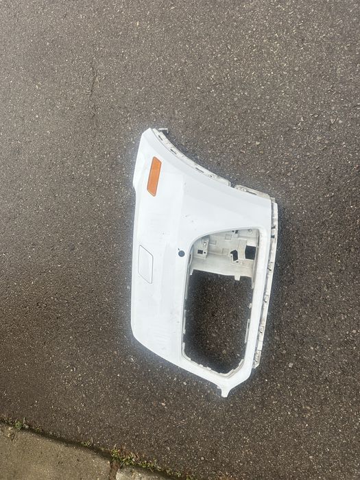 Дясна част от предна броня Audi Q5 FY 2018 – Оригинал