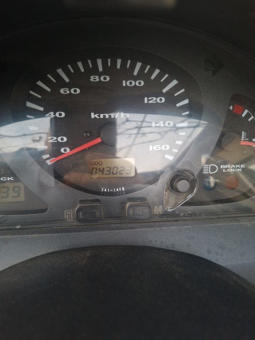 Vind sau schimb suzuki burmang 400