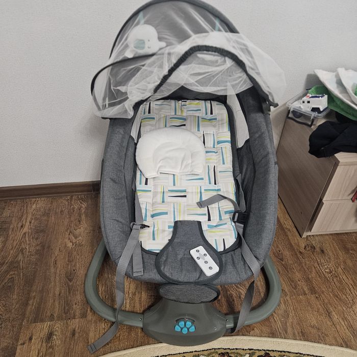 Шезлонг детский.