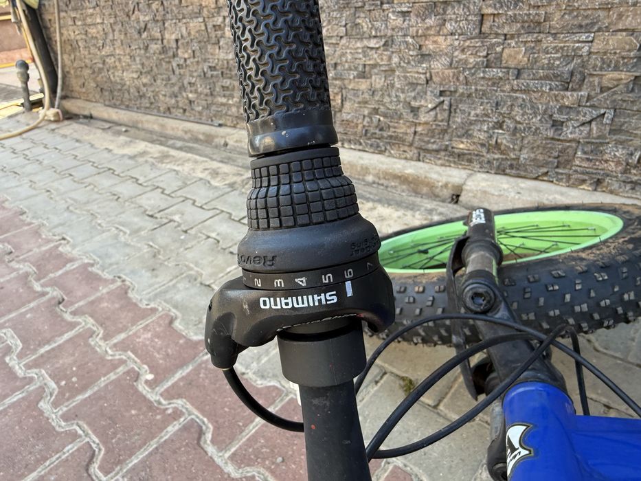 Bicicleta MTB Fat Bike pentru copii pana in 16 ani
