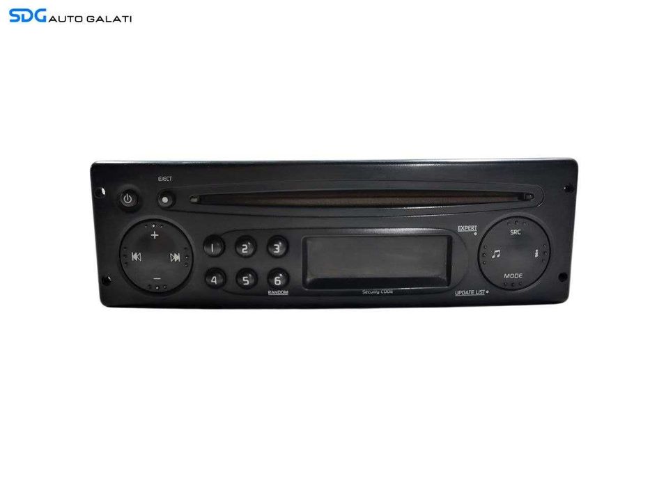 Unitate Radio CD Player Dacia Logan 1 2004 - 2008 Cod 8200354519T [L7163]