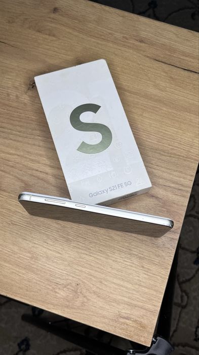 Samsung S21 fe 128гб