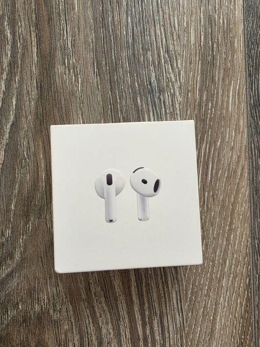 Vand Airpods 4 noi sigilate