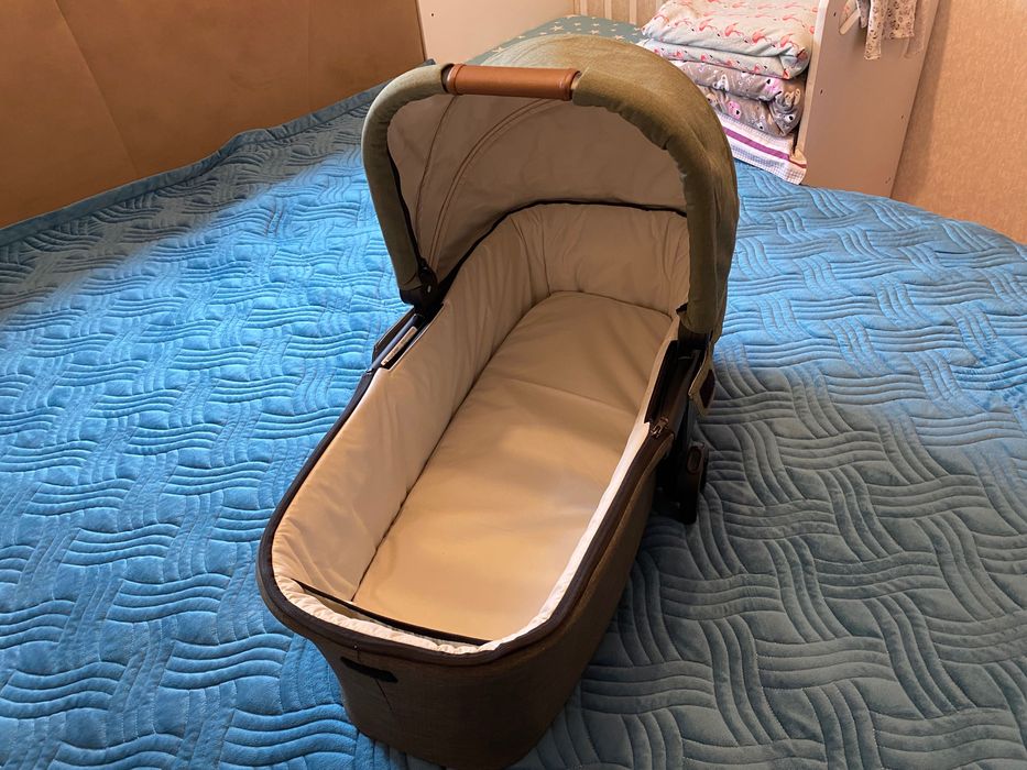 Люлька для коляски