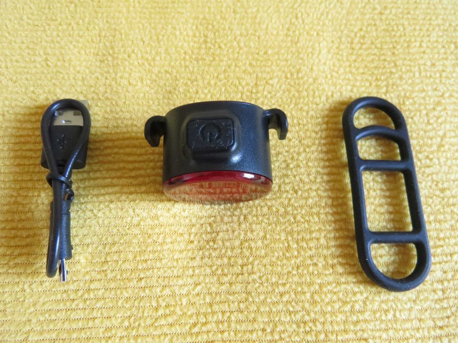 Set 2 lampi avertizare pentru bicicleta/trotineta, LED, Alb Rosu, Nou