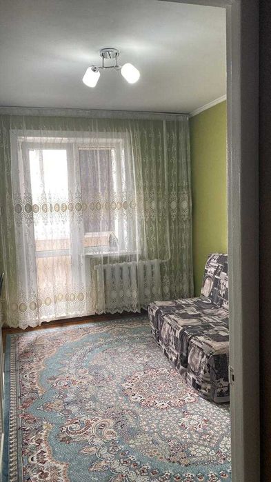 продам 3-х комнатную квартиру