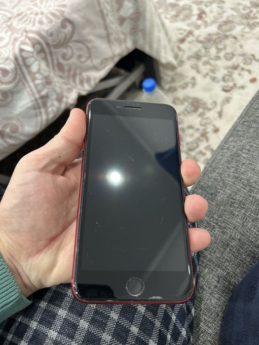 iPhone 8 plus в отл.сост