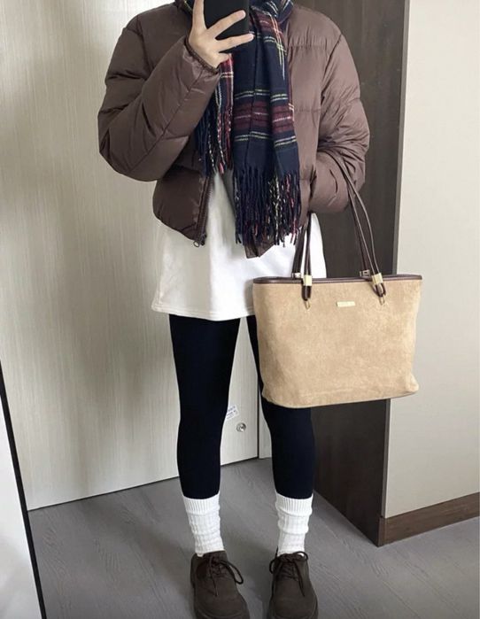 Короткая куртка стильная