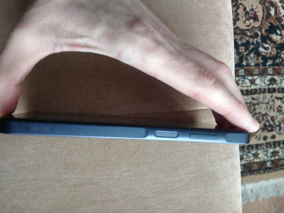 Продам телефон самсунг