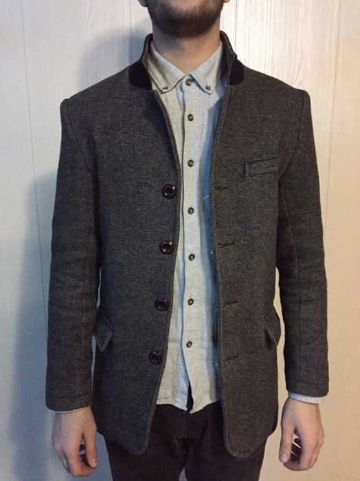 продам пальто 46-48 размер