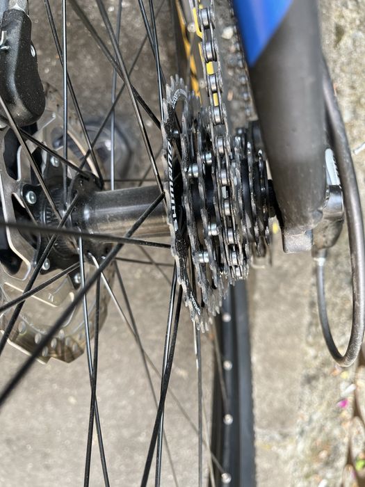 Bicicletă MTB Cross GRX 9 – 29” – stare foarte bună, puțin folosită